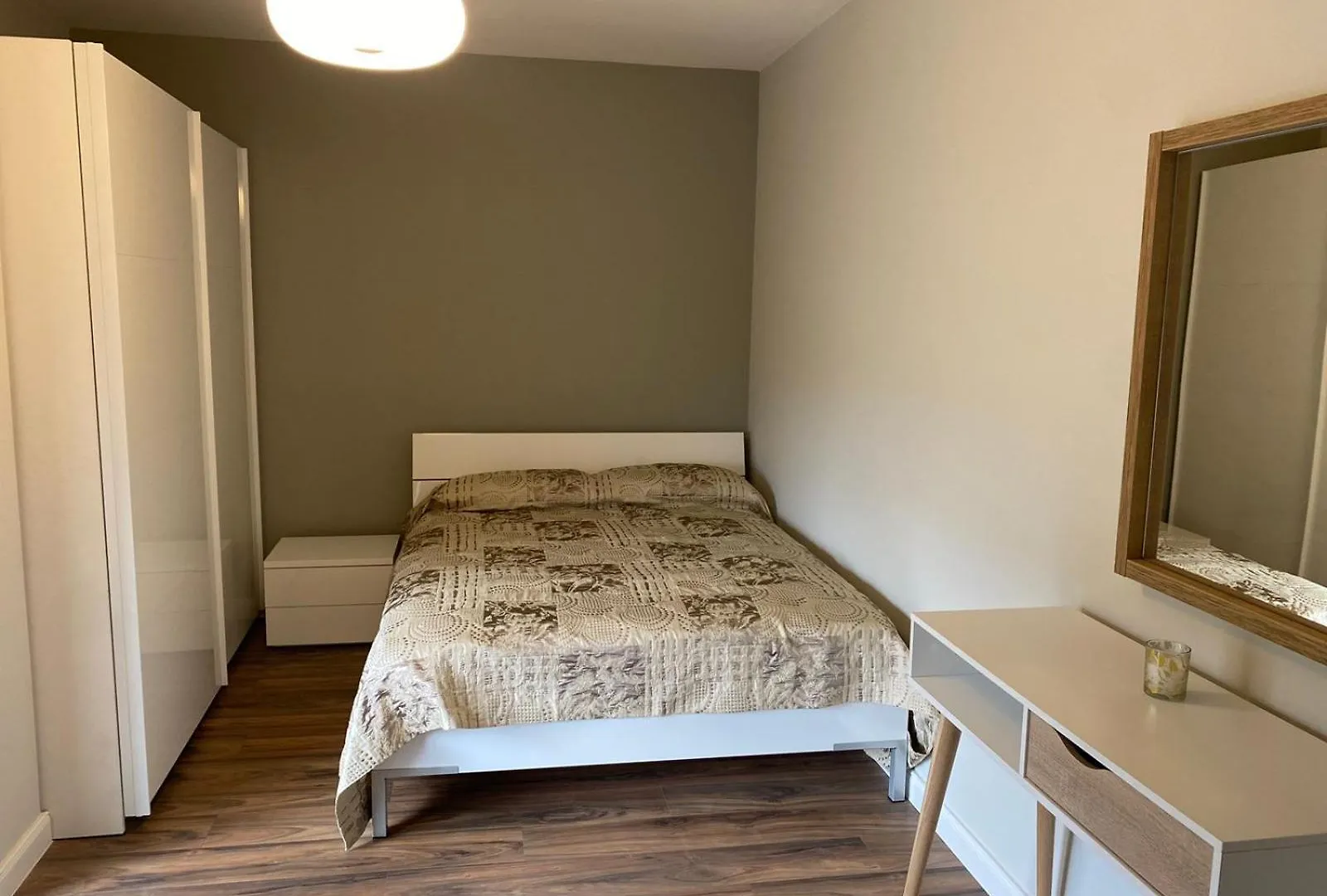 Luxury Penthouse With Terrace And Private Parking In Tirana Apartment Albania